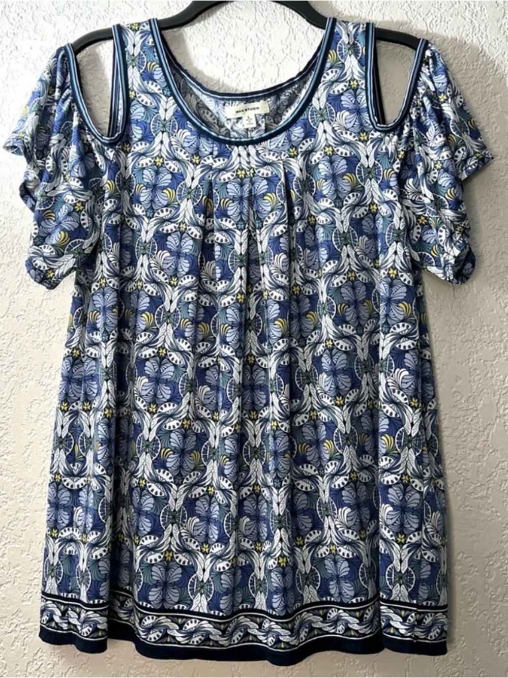 Max Studio Floral Blue Yellow Cold shoulders Casual Spring Summer Blouse Top EUC